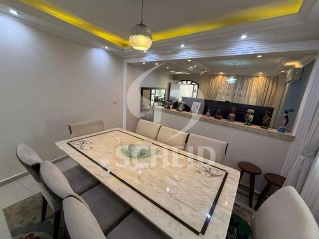 Casa a venda no jardim Sabará com 140 m², 4 quartos sendo 2 suítes,2 vagas