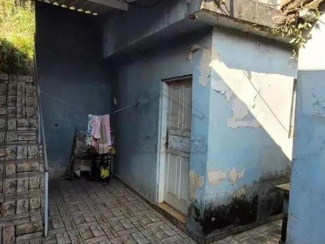 Casa à venda no Jardim Zaira 02 em Mauá, SP próximo a Castelo Branco