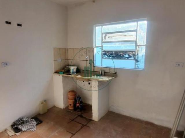 Casa à venda no Monte Líbano – 2 residências no terreno