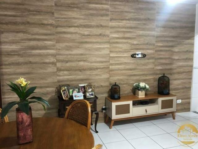 Casa a venda no macuco em Santos