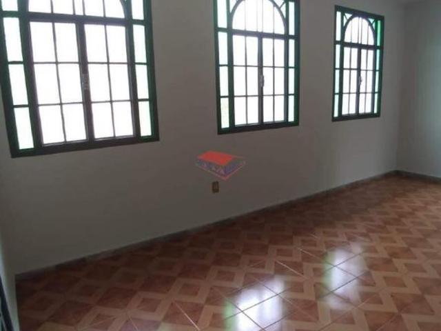 CASA A VENDA NO NOVO HORIZONTE COM 5 QUARTOS!