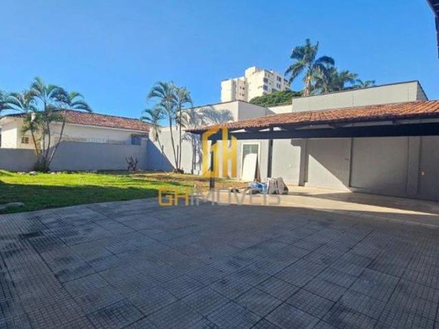 Casa à venda no Setor Aeroporto