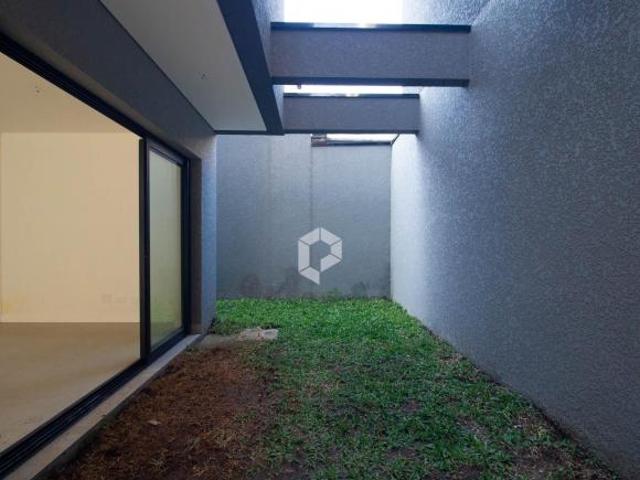 Casa à venda no Portão