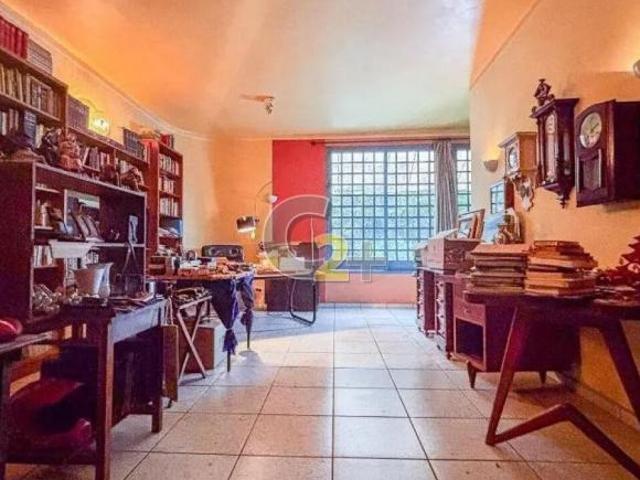 Casa a venda no Pacaembu 3 quartos, 1 suite, 3 vagas