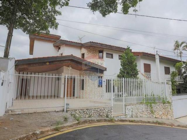 Casa à venda no Parque Campolim 480m², piscina e 5 quartos, 04 suítes Sorocaba