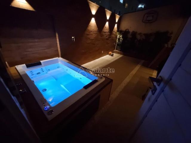 Casa à venda no Parque Rural Fazenda Santa Cândida em Campinas
