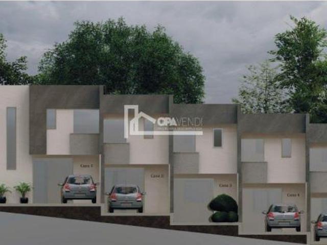 Casa à venda no Planalto