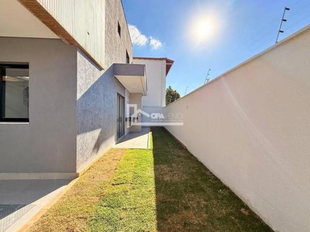 Casa à venda no Planalto