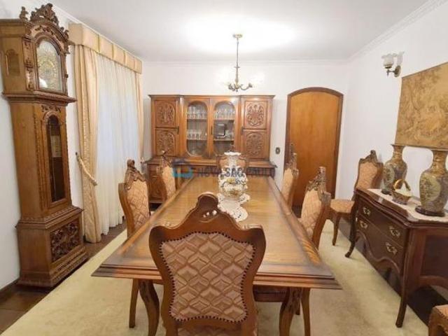 Casa à venda no Planalto Paulista 4 suítes, 4 vagas, sobrado isolado, 477 m² terreno