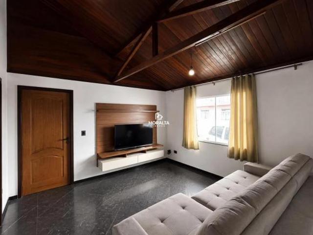 Casa à venda no Quississana – Duas casas no mesmo terreno Ideal para famílias ou investimento