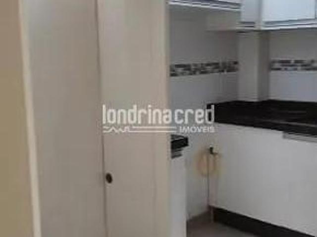 Casa à venda no Residencial Ilha Bella, zona leste de Londrina, 3 quartos, 2 banheiros, 1 vaga, 57m