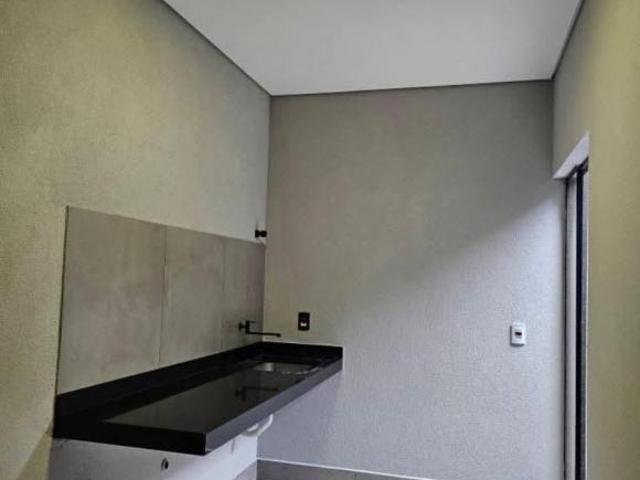 Casa à Venda no Residencial Quinta do Oeste