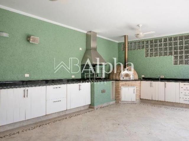 Casa a venda no Residencial Tamboré 2 em Santana de Parnaíba SP