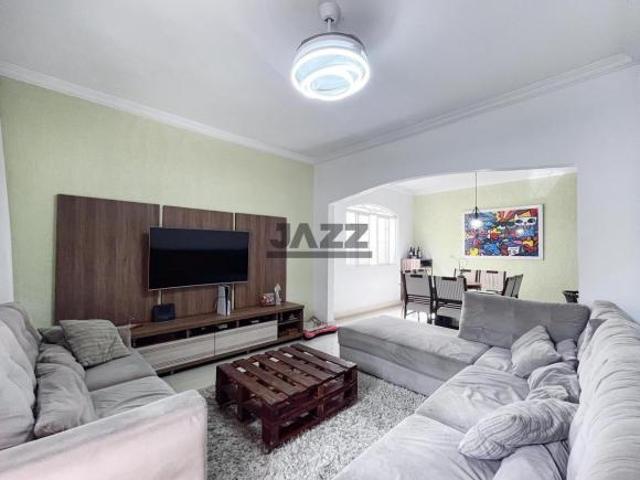 CASA À VENDA NO RESIDENCIAL UNIÃO CONFORTO, PRATICIDADE E EXCELENTE LOCALIZAÇÃO!