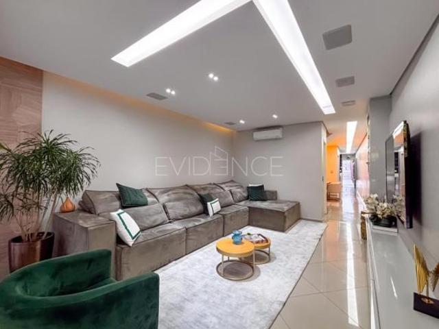 Casa à venda no Tatuapé com 168 m² Área gourmet com churrasqueira e Spa com Jacuzzi