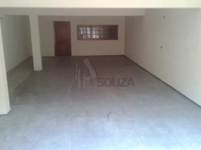 Casa a Venda no Tucuruvi, 250 m², 3 quartos, suíte, 3 banheiros, 6 vagas
