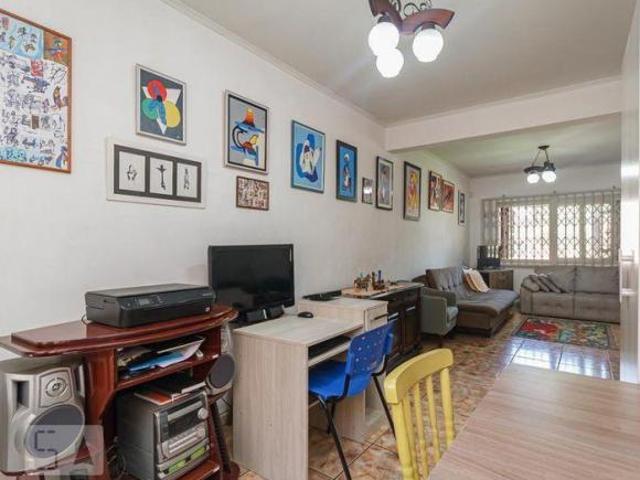 Casa à Venda Nonoai, 2 Quartos, 170 m² Porto Alegre