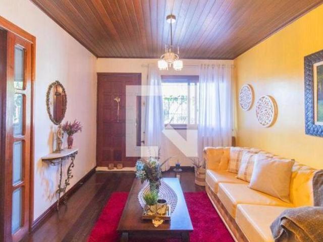 Casa à Venda Nonoai, 3 Quartos, 180 m² Porto Alegre
