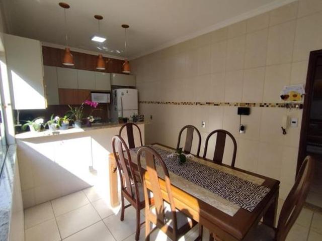 Casa à venda na cidade de Patrocínio Paulista
