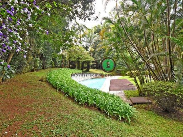 Casa a venda na Cidade Jardim com 4 quartos 976m²