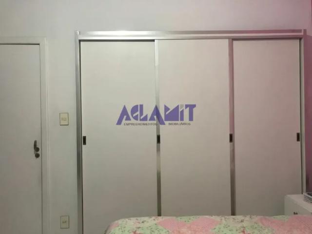 Casa á Venda na Água Rasa!