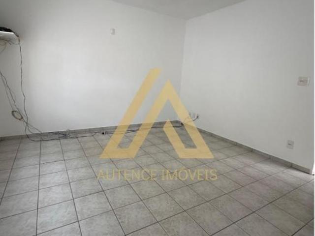 Casa à venda na Av. Samuel Martins Jundiaí/SP