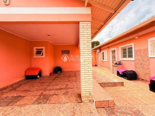 Casa à venda na praia de Atlântida Sul