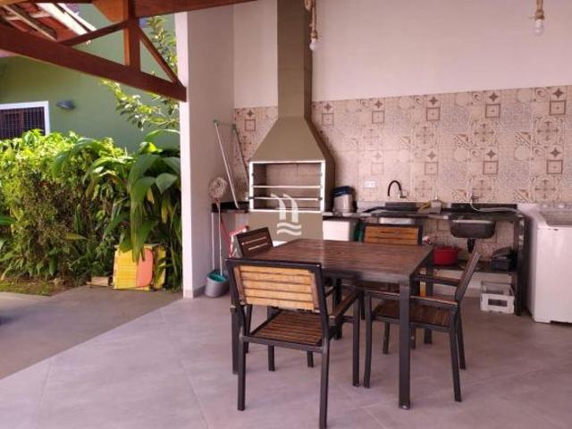 Casa à venda na Praia Dura