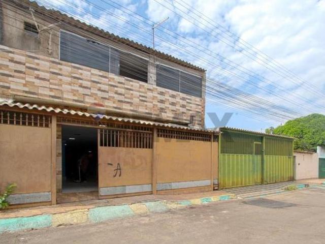 Casa à venda na QR 308 de Santa Maria ACEITA PERMUTA