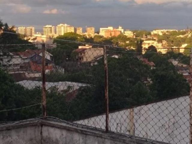 CASA A VENDA NA TRES FIGUEIRA PARTA INVESTIDOR OU CONSTRUTORAS