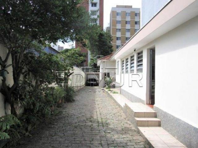 Casa à venda na Vila Bastos