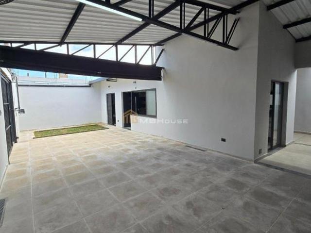 Casa à venda na Vila Brasileira