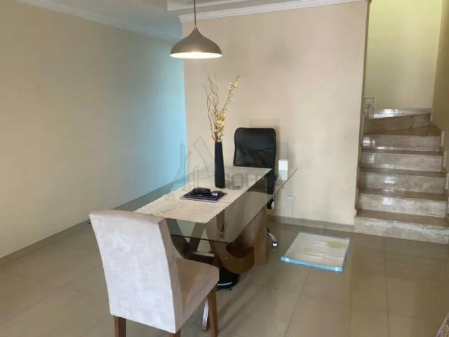 Casa a Venda na Vila Mazzei com 140m², 3 suítes/ quartos, 3 banheiros, 4 vagas