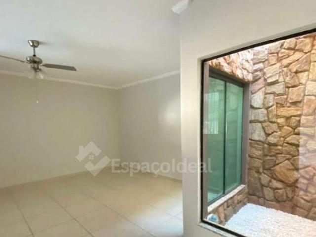 Casa à venda Núcleo Habitacional Mary Dota