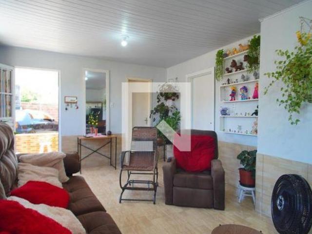 Casa à Venda São Miguel, 2 Quartos, 100 m² São Leopoldo