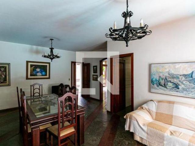Casa à Venda São Bento, 4 Quartos, 450 m² Belo Horizonte