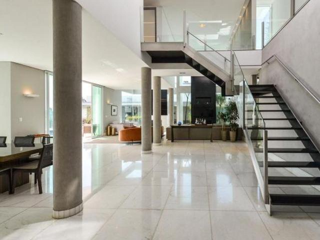 Casa à Venda São Bento, 4 Quartos, 700 m2