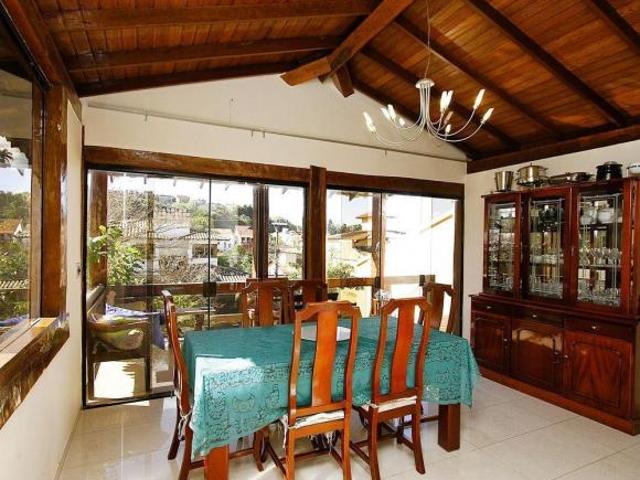 Casa à Venda São Bento, 6 Quartos, 400 m2