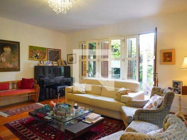 Casa à Venda São João, 5 Quartos, 425 m² Porto Alegre
