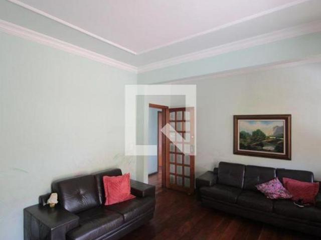 Casa à Venda São João Batista, 6 Quartos, 358 m² Belo Horizonte