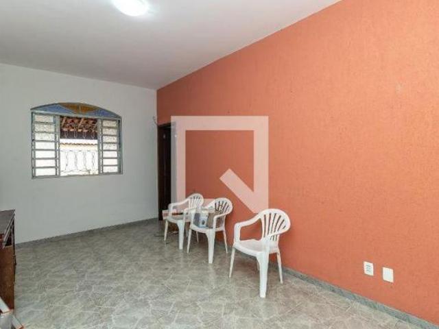 Casa à Venda São João Batista, 3 Quartos, 210 m² Belo Horizonte
