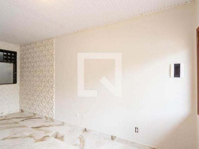 Casa à Venda São José, 2 Quartos, 100 m² Canoas