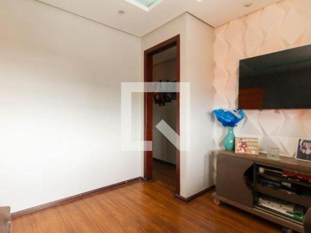 Casa à Venda São José, 4 Quartos, 120 m² Canoas