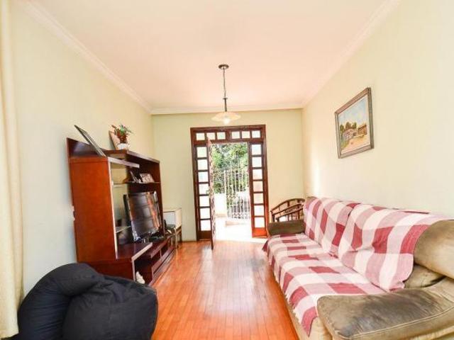 Casa à Venda São Lucas, 4 Quartos, 255 m2