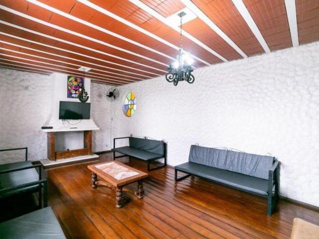 Casa à Venda São Lucas, 4 Quartos, 379 m2