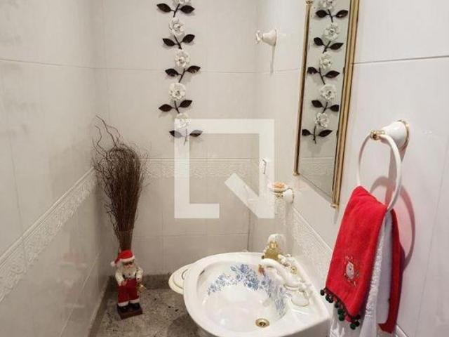 Casa à Venda São Lucas, 4 Quartos, 395 m² Belo Horizonte