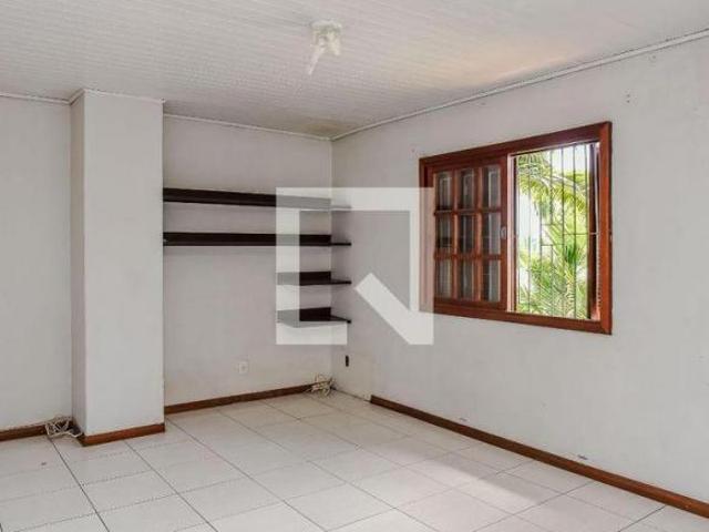 Casa à Venda São Sebastião, 2 Quartos, 120 m² Porto Alegre