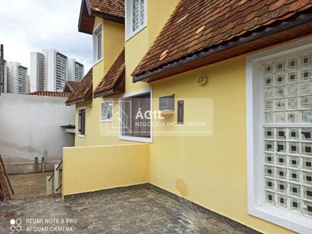Casa a venda Sobrado 3 andares Jardim das Indústrias 2 terrenos de 500 m²