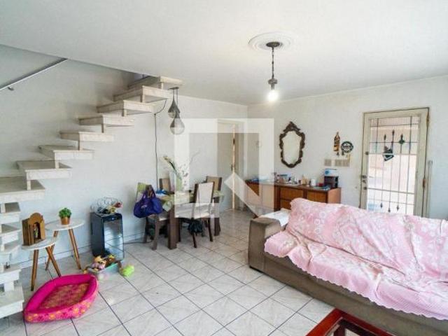 Casa à Venda Saúde, 3 Quartos, 140 m2