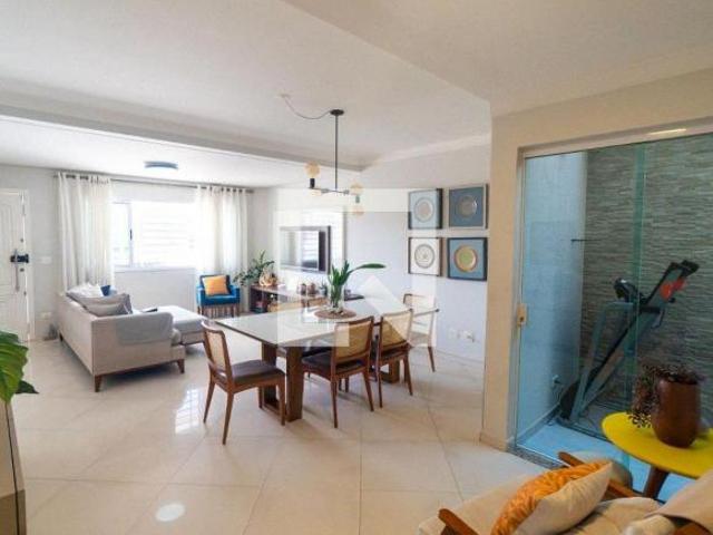 Casa à Venda Saúde, 3 Quartos, 145 m2